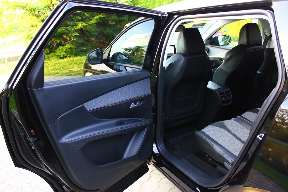 Peugeot 5008 1.5 BlueHDi Allure S&S - 30
