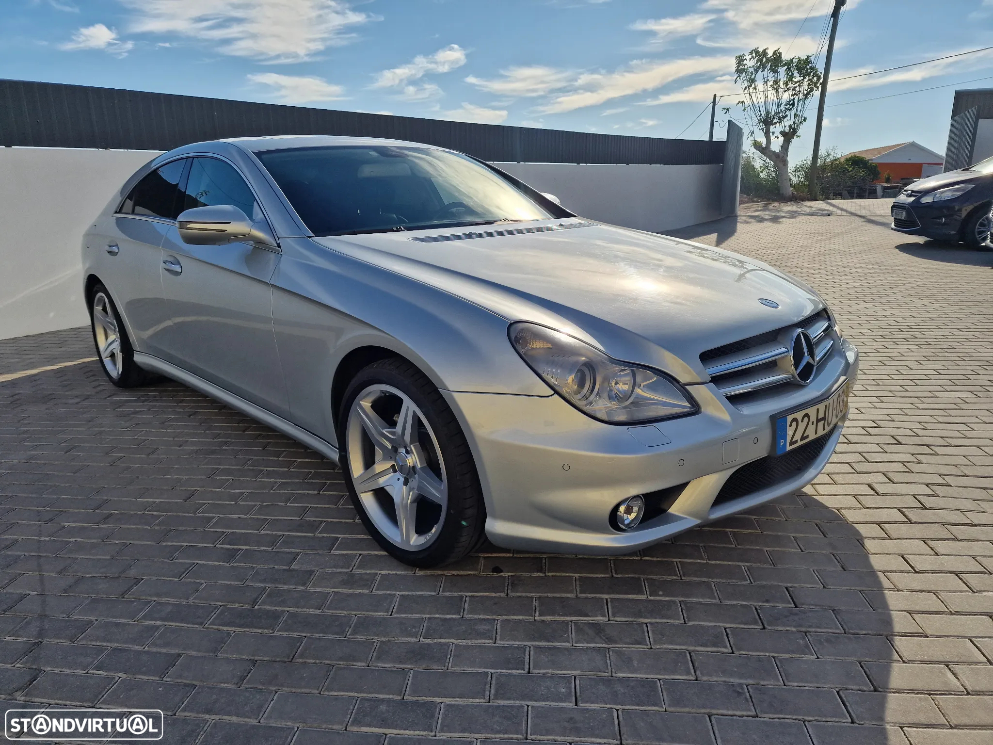 Mercedes-Benz 350 - 2