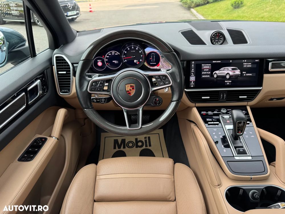 Porsche Cayenne - 7