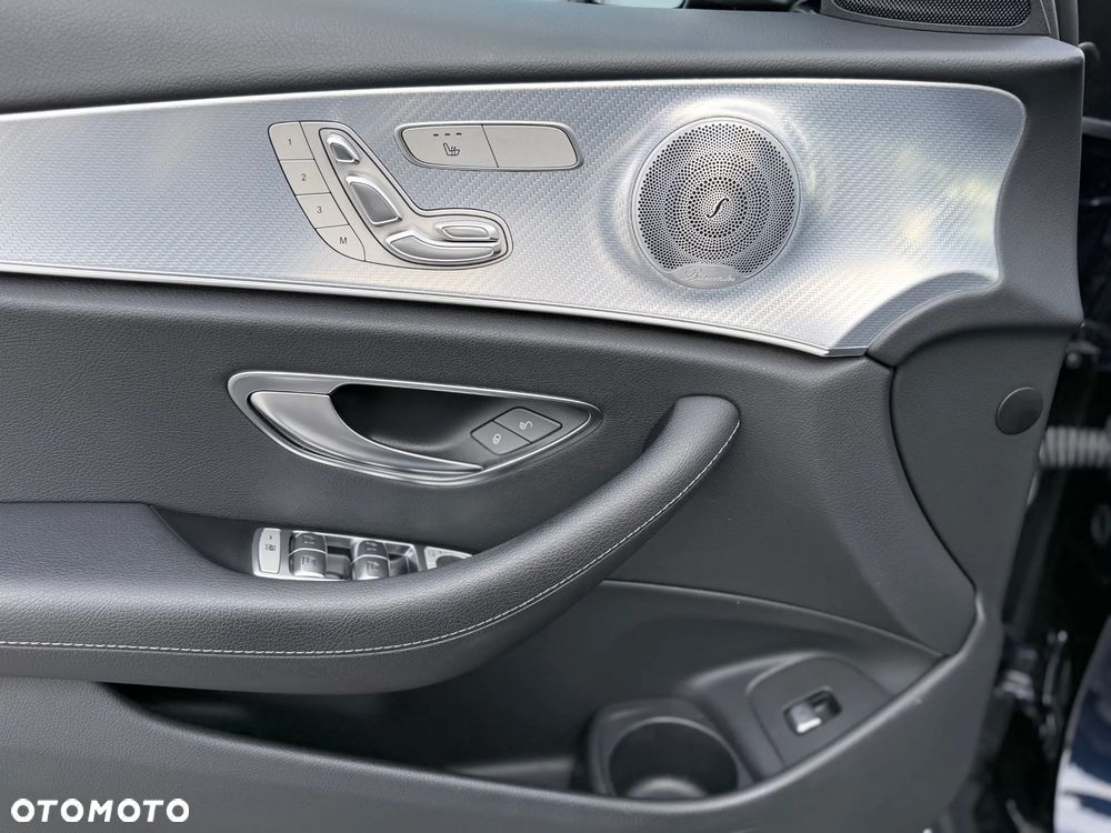 Mercedes-Benz Klasa E - 20