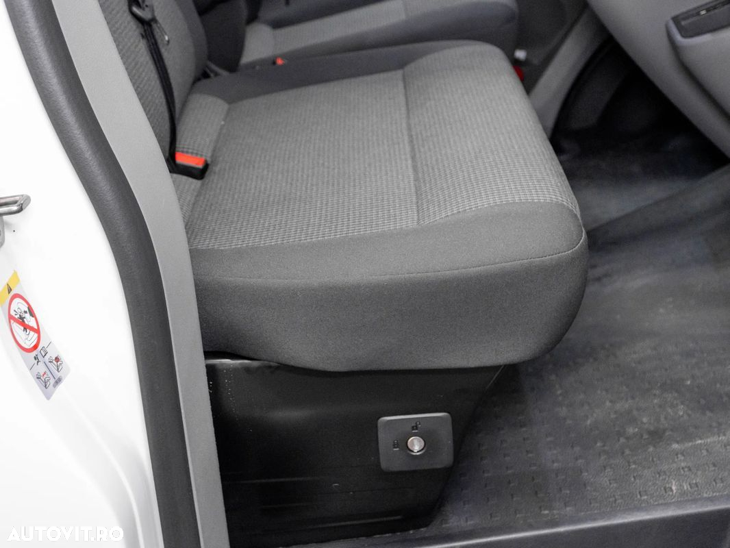 Volkswagen Transporter - 25