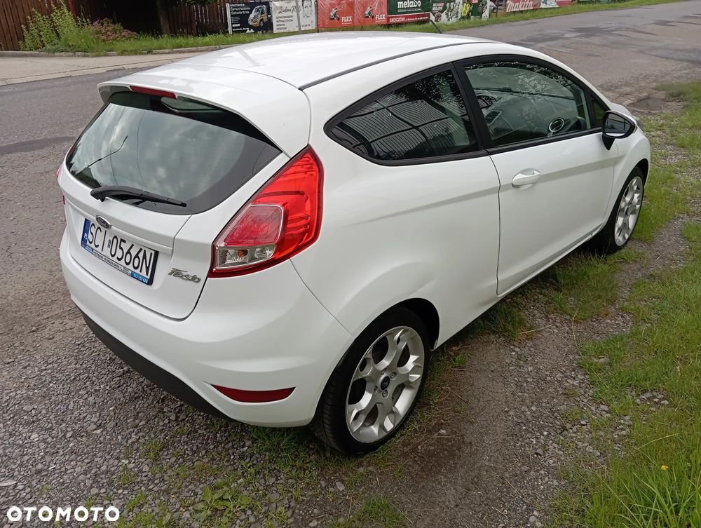 Ford Fiesta 1.25 Ambiente EU5 - 17