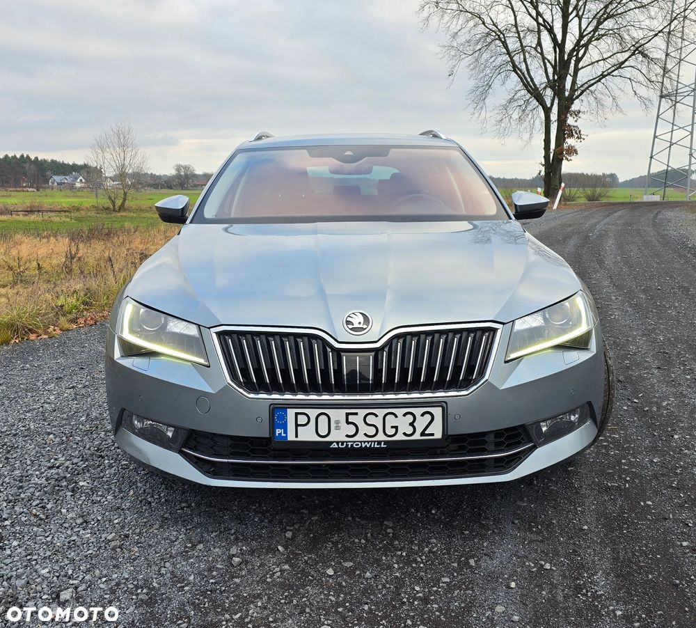 Skoda Superb 2.0 TSI 4x4 L&K DSG - 8