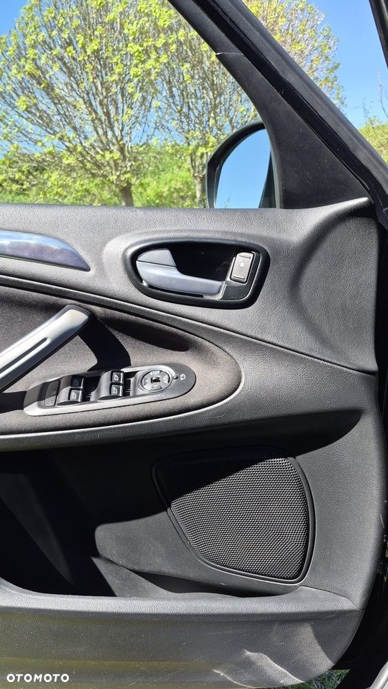 Ford S-Max 2.0 TDCi DPF Titanium - 15