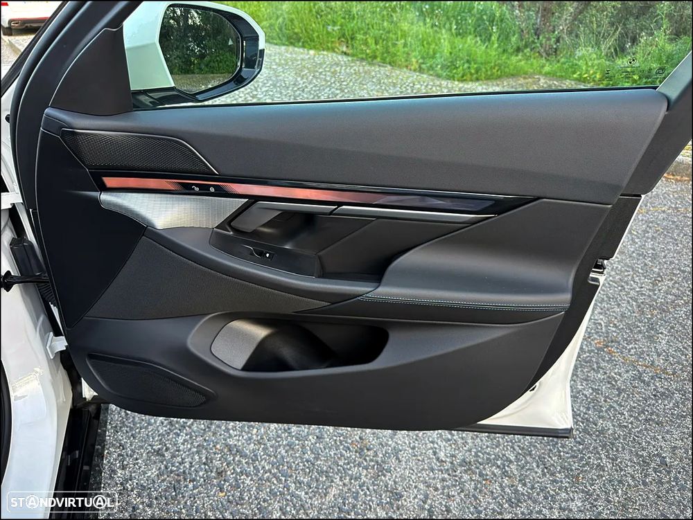 BMW i5 eDrive40 Pack Desportivo M Pro - 38