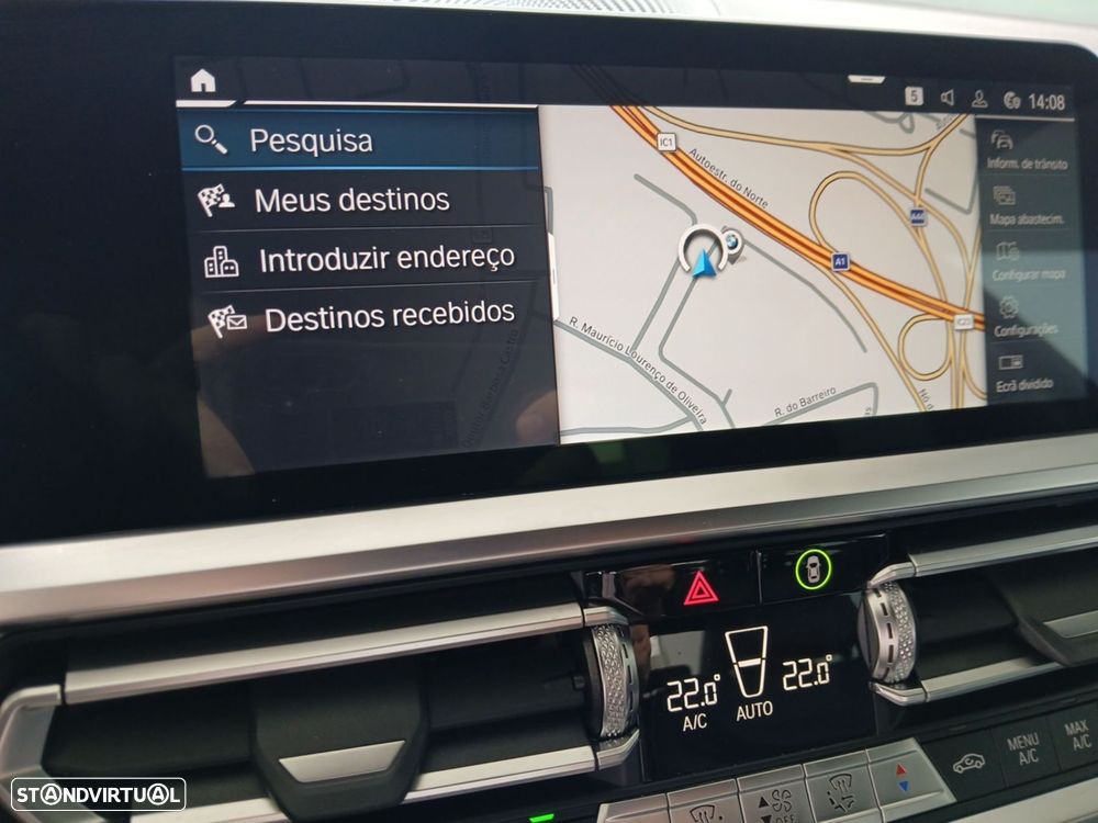 BMW 330 e Pack Desportivo M Auto - 24