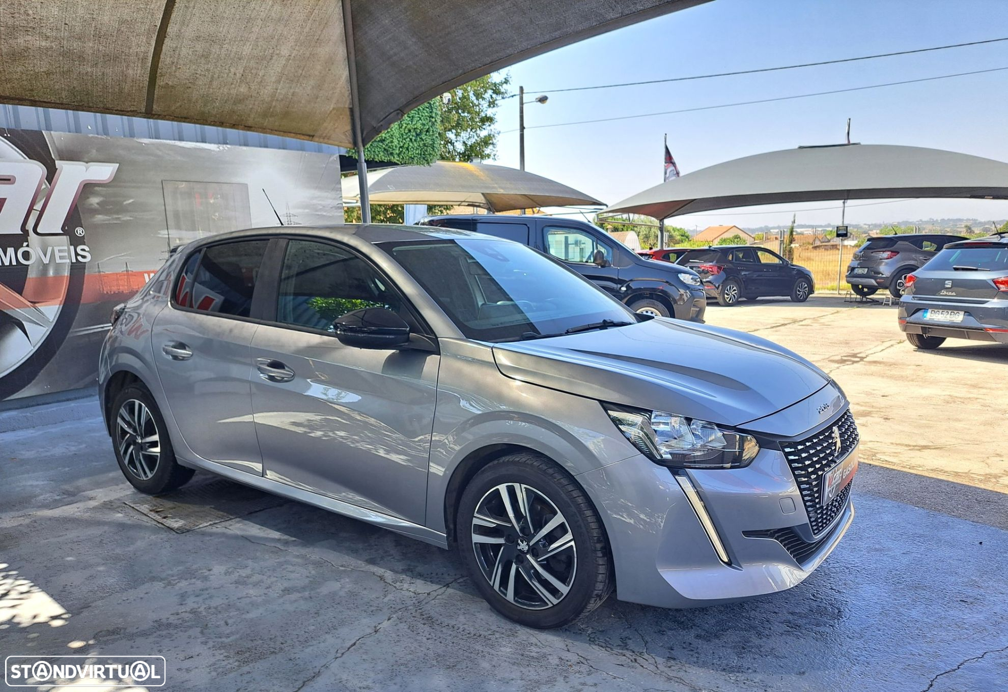 Peugeot 208 - 3