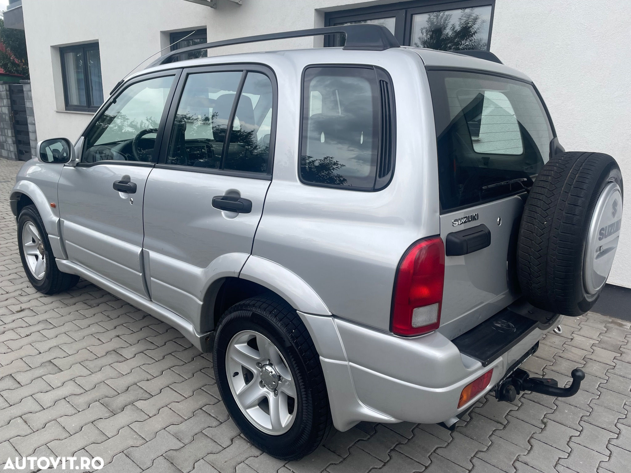 Suzuki Grand Vitara - 4