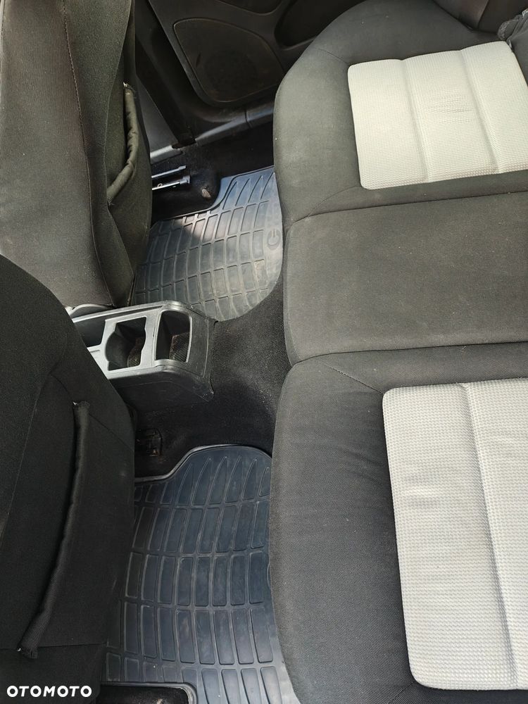Skoda Octavia 1.6 Mint - 18