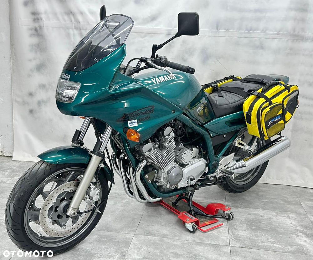 Yamaha XJ - 1