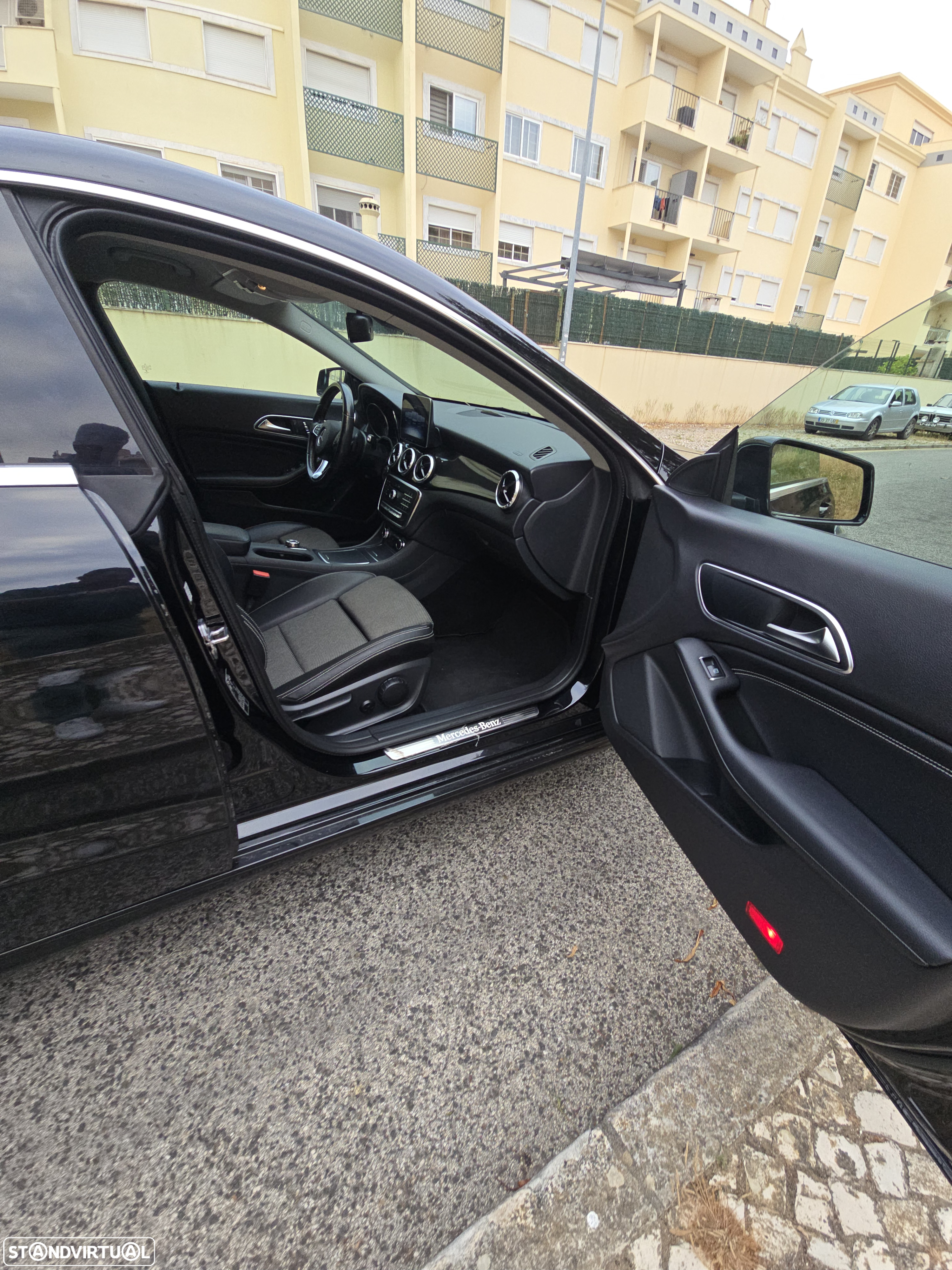 Mercedes-Benz CLA 200 d Shooting Brake Urban Aut. - 15