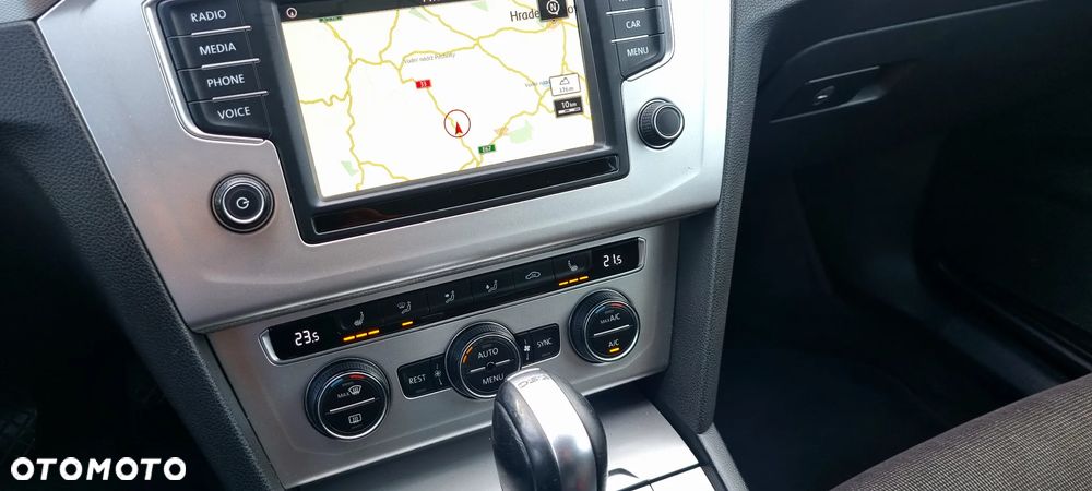 Volkswagen Passat 2.0 TDI BMT Comfortline DSG - 20