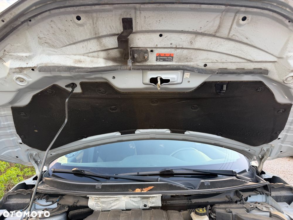 Nissan Qashqai 1.5 dCi N-Connecta - 31