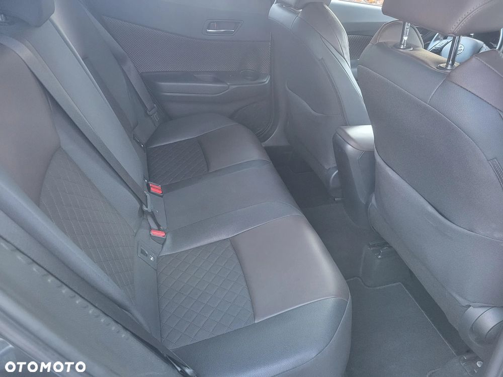 Toyota C-HR 1.2 T GPF Premium CVT 4x4 - 13