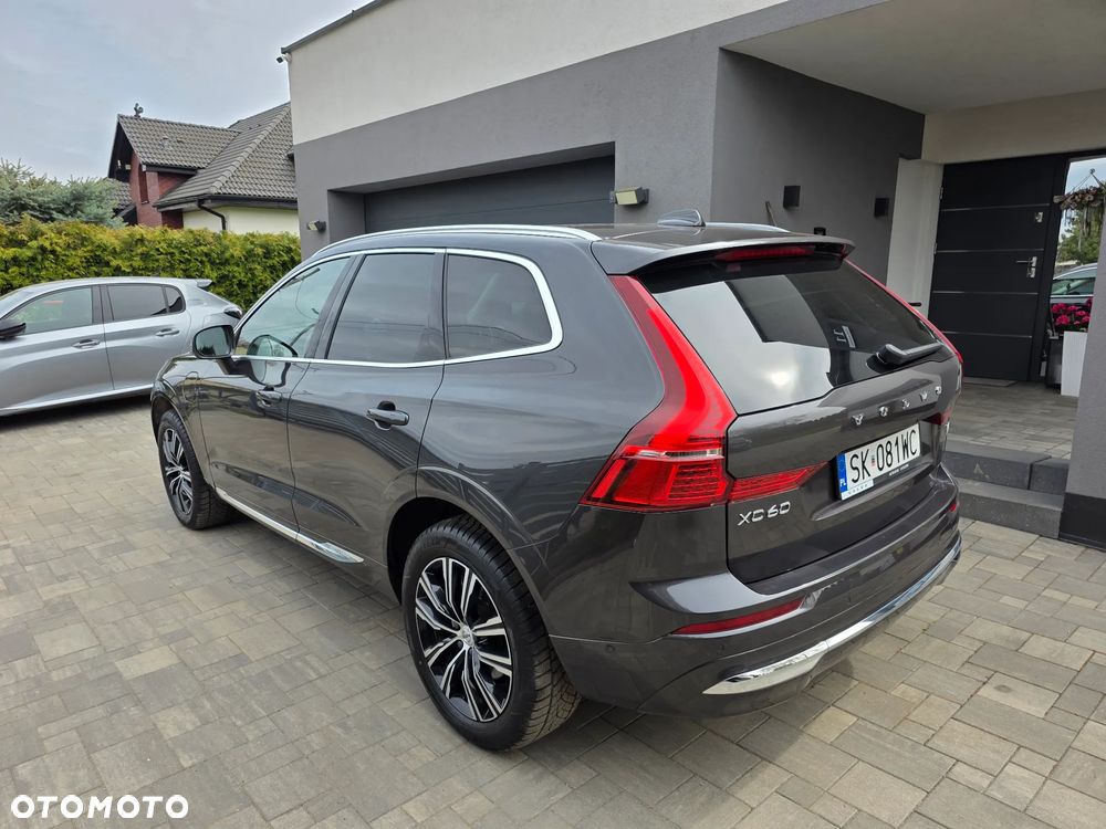 Volvo XC 60 T8 Plug-In Hybrid AWD Ultimate Bright - 3