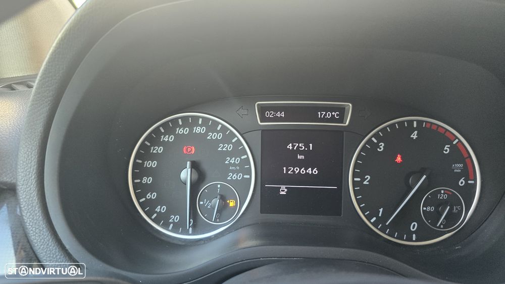 Mercedes-Benz B 180 CDI BlueEFFICIENCY - 25