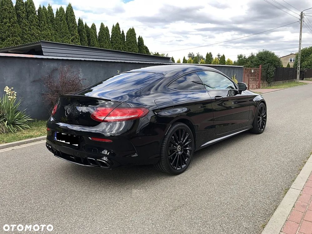 Mercedes-Benz Klasa C 250 7G-TRONIC AMG Line - 5