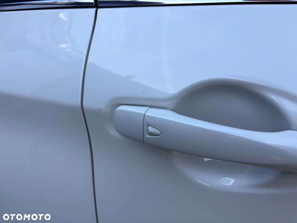 Nissan Qashqai 1.3 DIG-T N-Connecta - 34