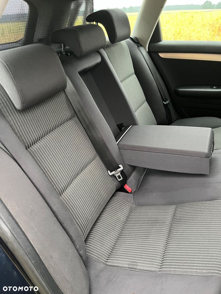 Audi A4 Avant 1.6 - 15