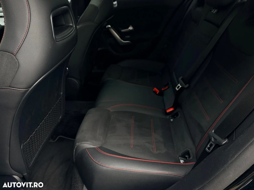 Mercedes-Benz CLA - 13