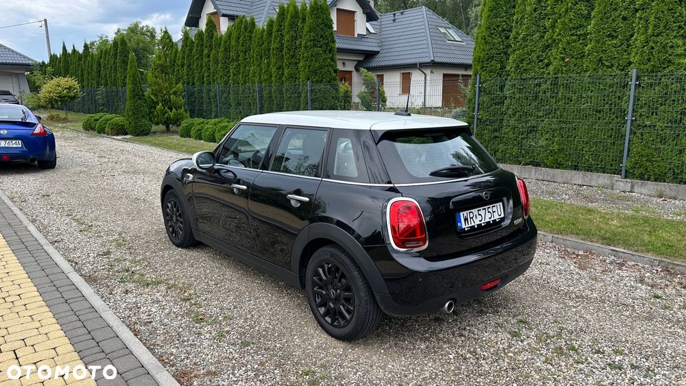 MINI Cooper Standard - 4