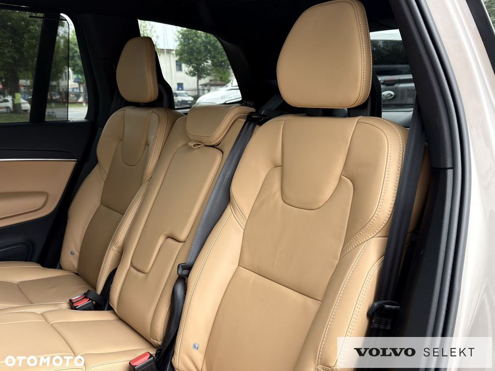 Volvo XC 90 - 17