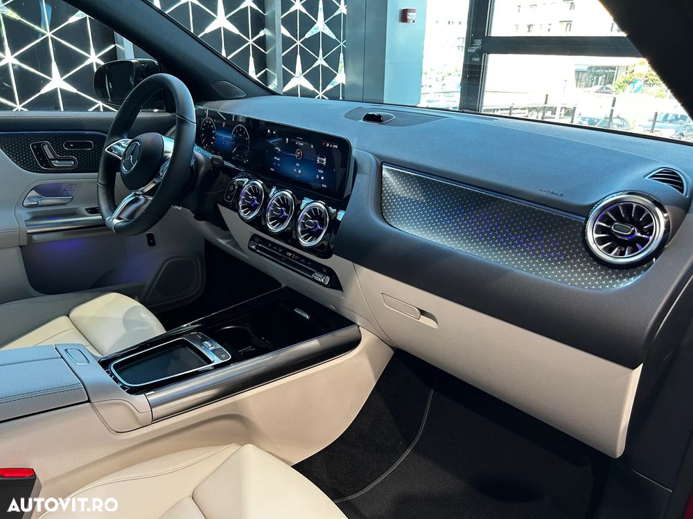 Mercedes-Benz GLA 220 4MATIC MHEV Aut. - 11