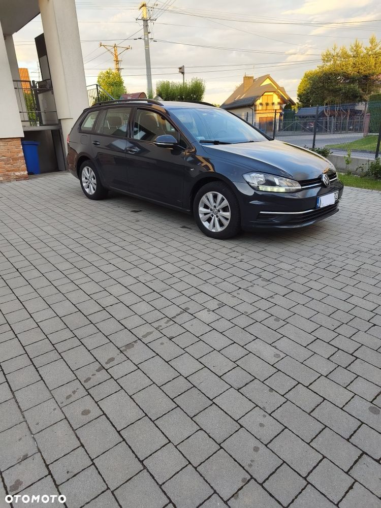Volkswagen Golf Variant - 1