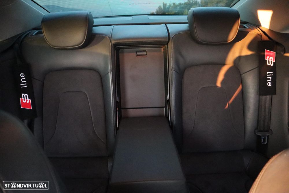 Audi A5 2.0 TDI Ultra DPF - 11