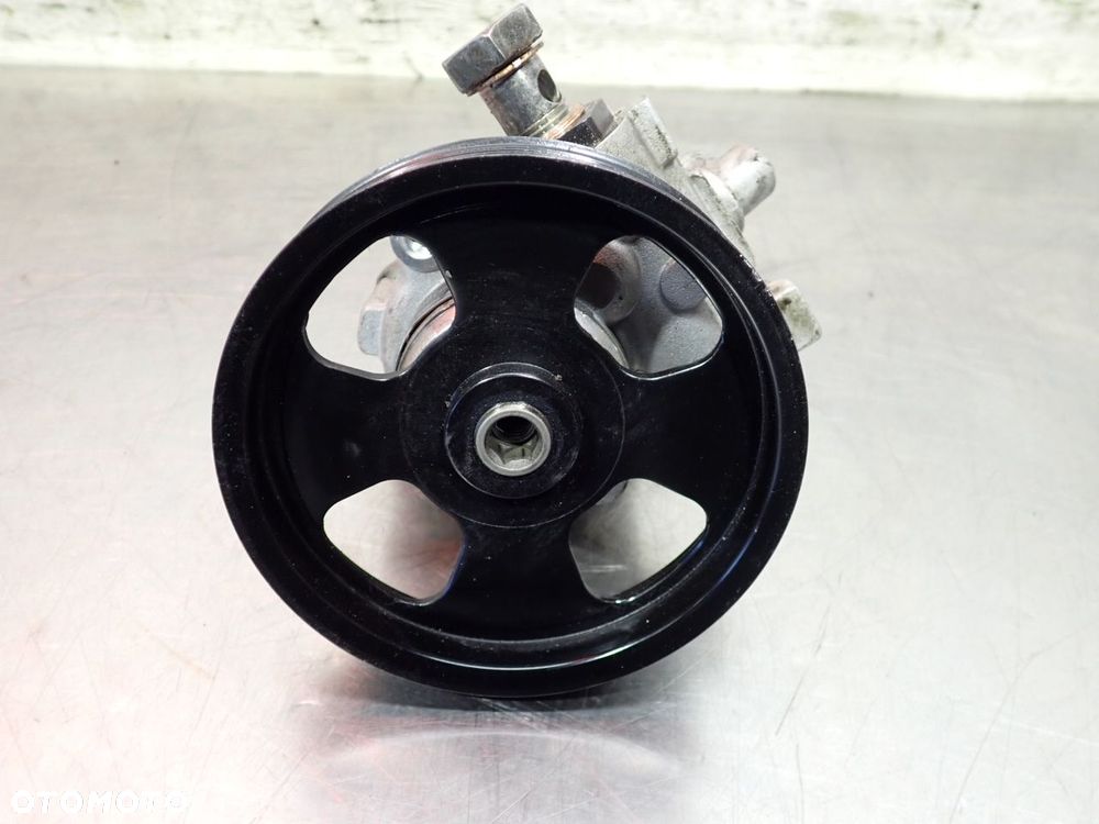 POMPA WSPOMAGANIA ALFA ROMEO 159 SPORTWAGON - 1