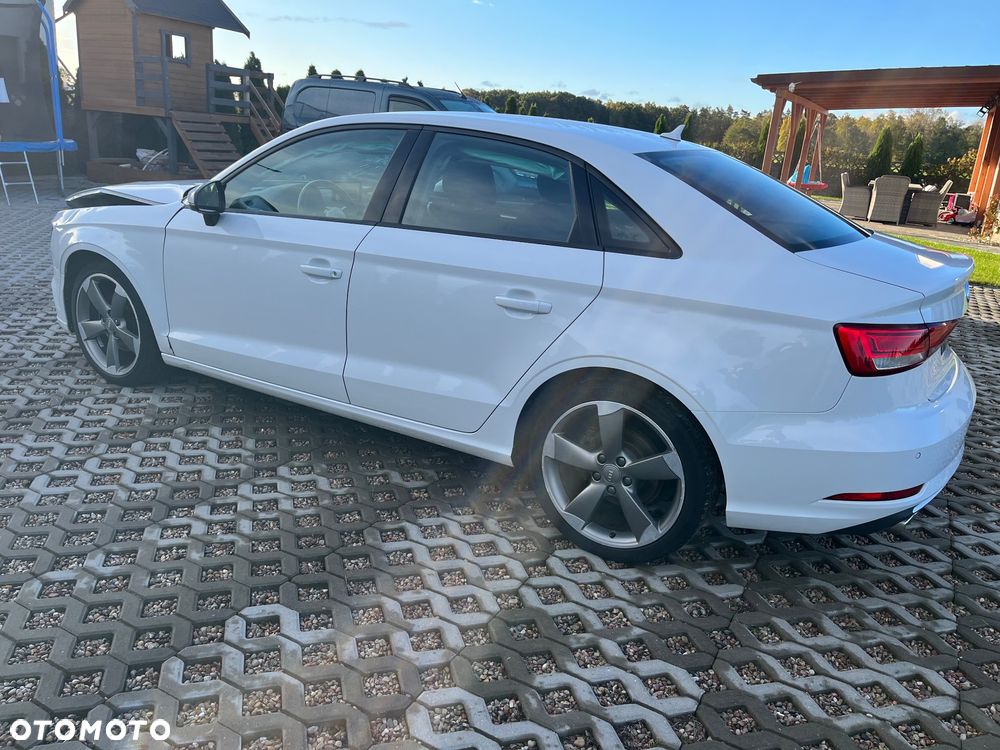 Audi A3 2.0 TDI (clean diesel) S tronic Attraction - 6