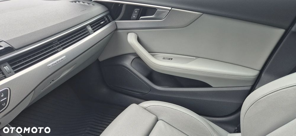 Audi A4 Limousine 45 TFSI quattro S tronic S line - 13