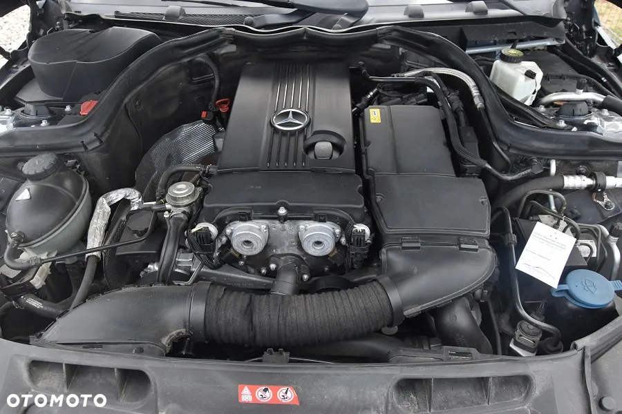 Mercedes-Benz Klasa C 200 T Kompressor Automatik Avantgarde - 24