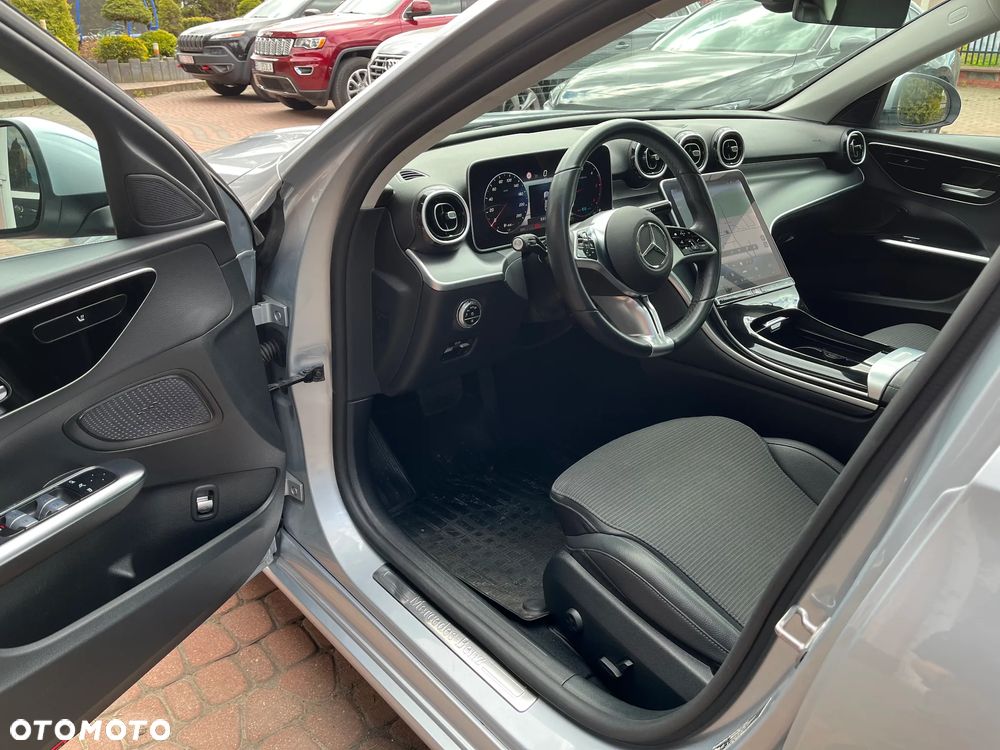 Mercedes-Benz Klasa C 220 d 9G-TRONIC - 14