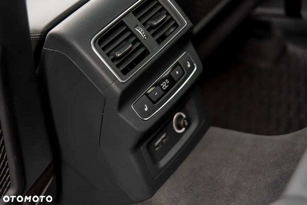 Audi Q5 2.0 TFSI quattro S tronic design - 10