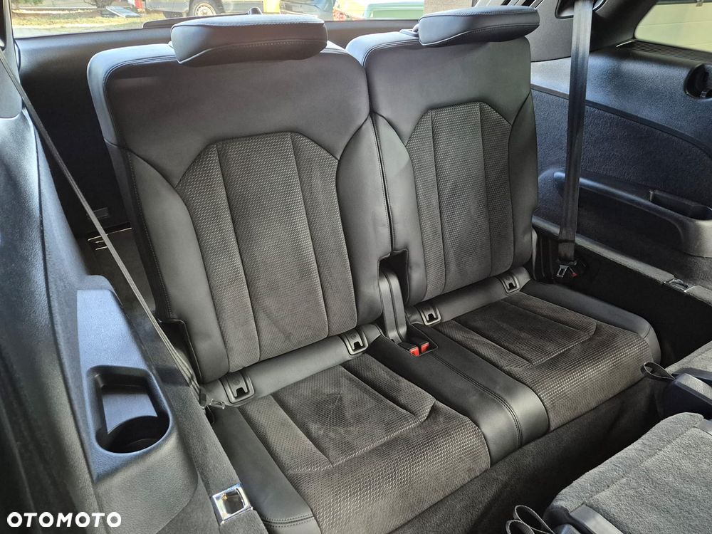 Audi Q7 50 TDI Quattro Tiptronic - 26
