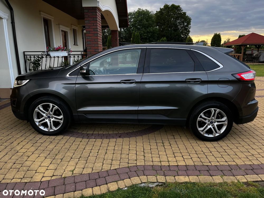 Ford Edge 2.0 TDCi 4WD Titanium - 5