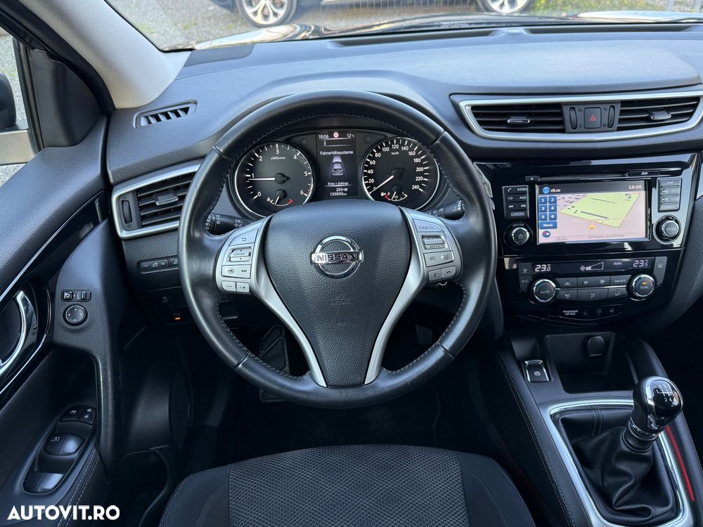 Nissan Qashqai 1.6 DCI TEKNA+ - 18