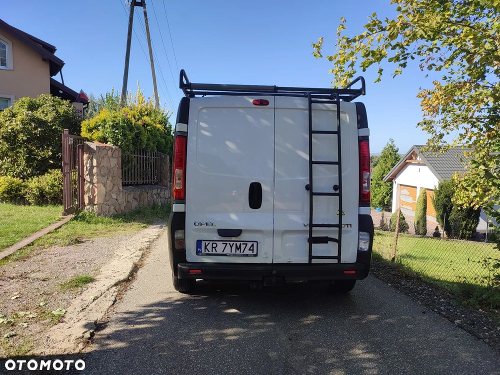 Opel Vivaro - 4