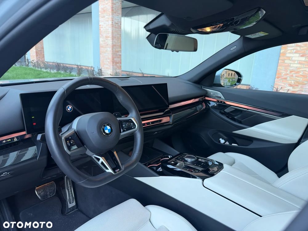 BMW Seria 5 520d xDrive mHEV M Sport - 3