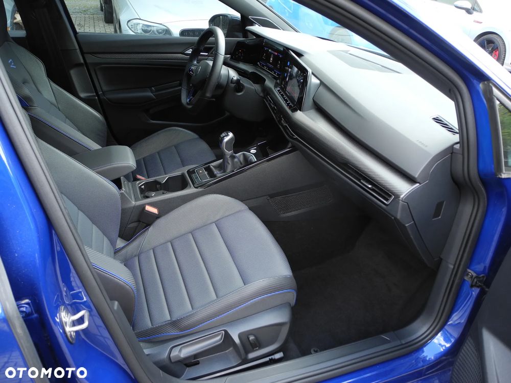 Volkswagen Golf - 13