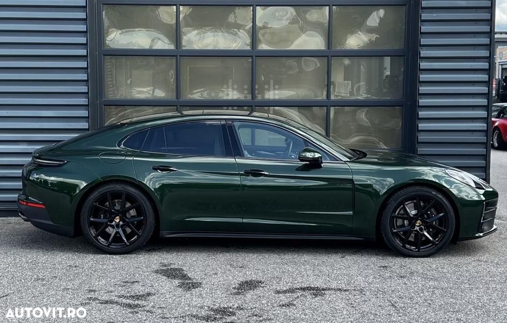 Porsche Panamera - 8