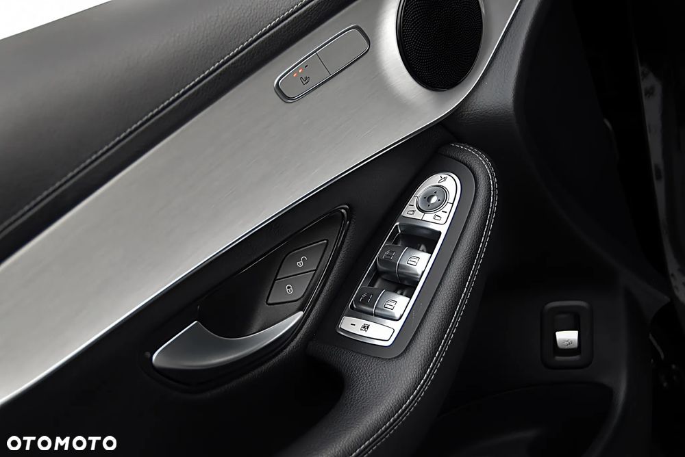Mercedes-Benz GLC 200 4-Matic - 33