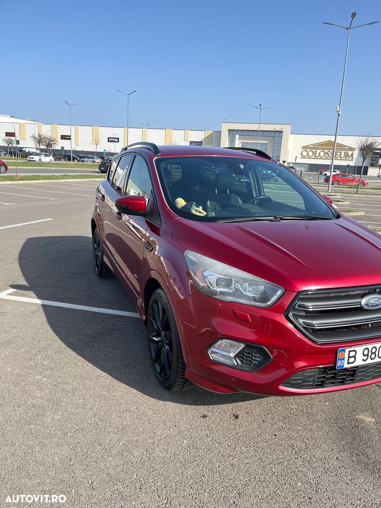 Ford Kuga 2.0 TDCi 4x4 Aut. ST-Line - 3