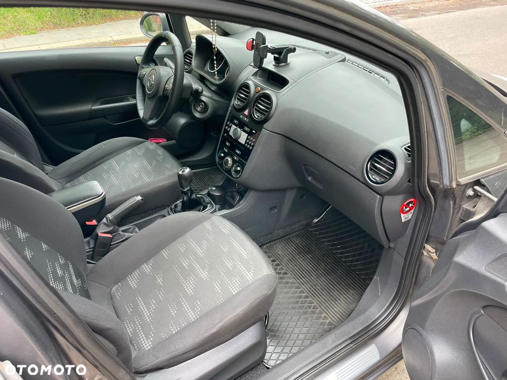 Opel Corsa 1.2 16V Enjoy - 6