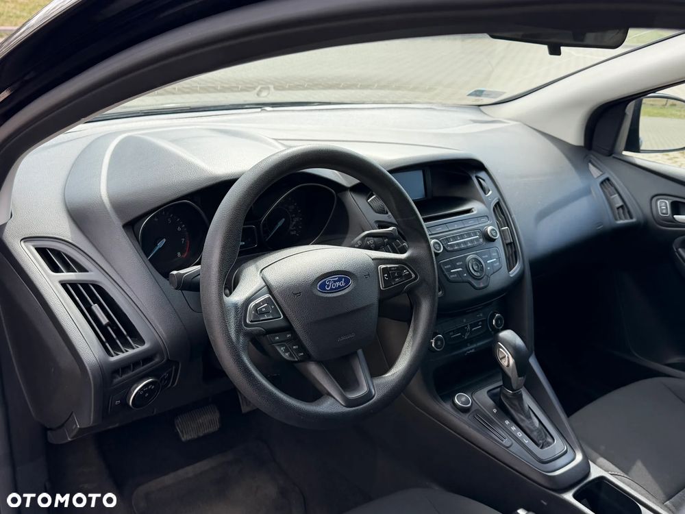 Ford Focus - 11