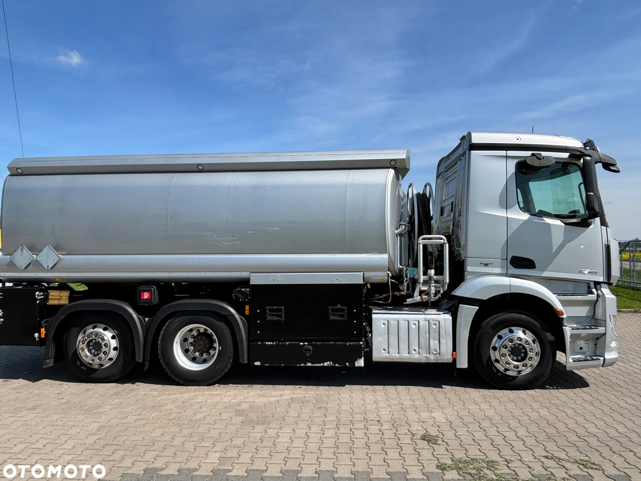 Mercedes-Benz ANTOS 2543 cysterna do dystrybucji paliwa, zabudowa ESTERER , z Niemiec - 4
