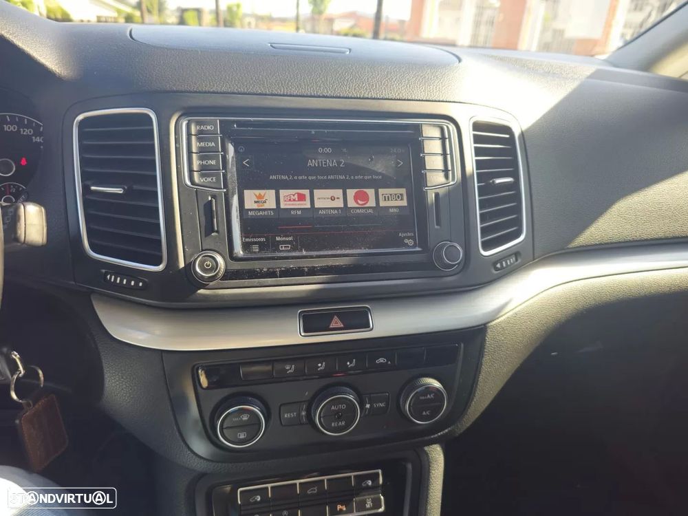 VW Sharan 2.0 TDI Blue Highline - 8