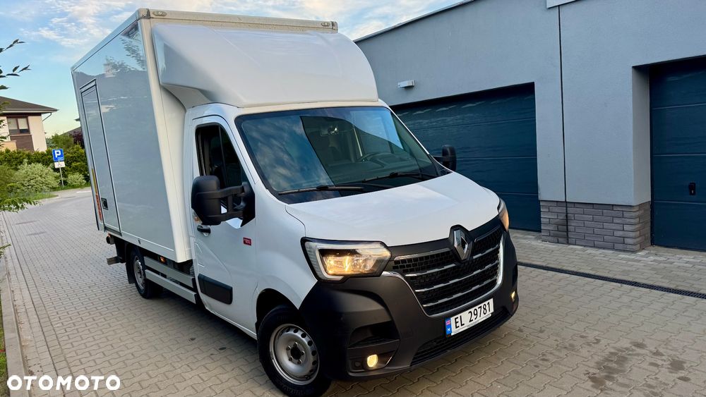 Renault Renault Master kontener Rampa Izoterma najazd WINDA 3 miejsca izolowany budka na rama 6EP 8EP - 37