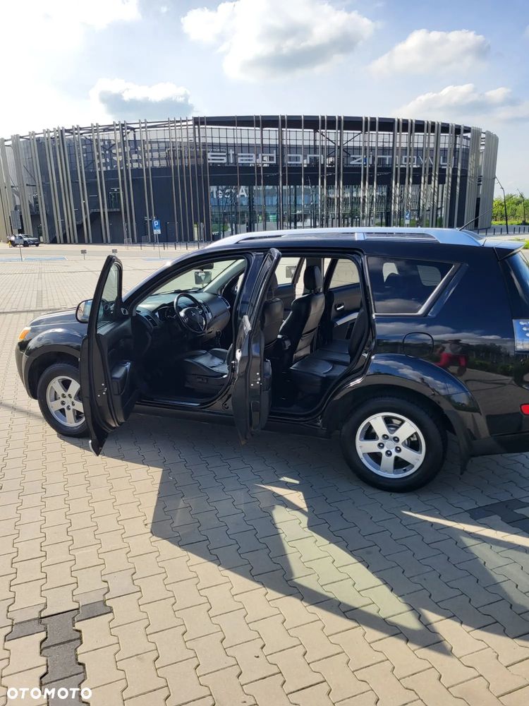 Mitsubishi Outlander 2.2 DID Instyle - 10